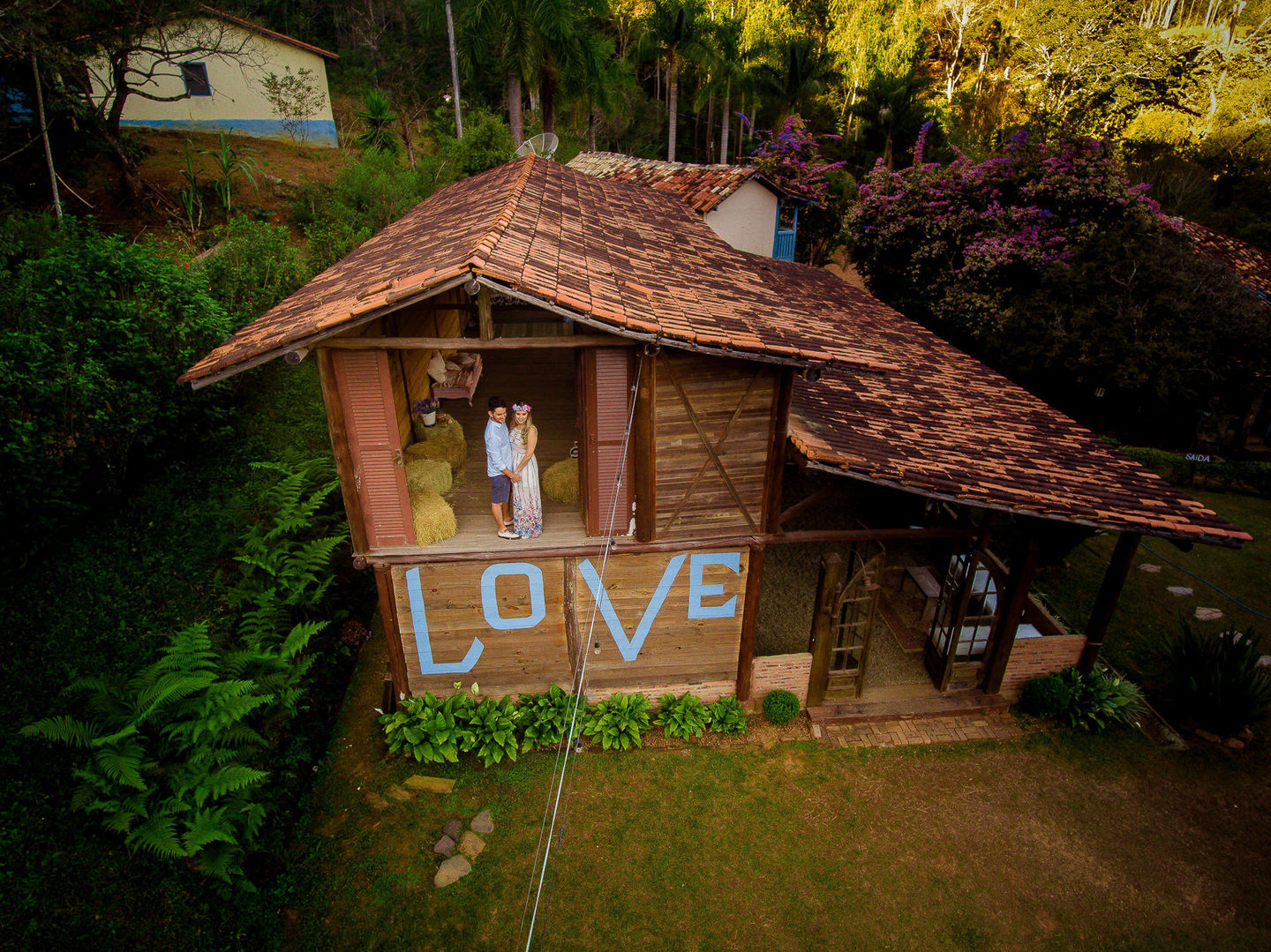 Bougainville Farm - Ensaio fotográfico Lorrayne & Lucas Bougainville Farm - Ensaio fotográfico Lorrayne & Lucas