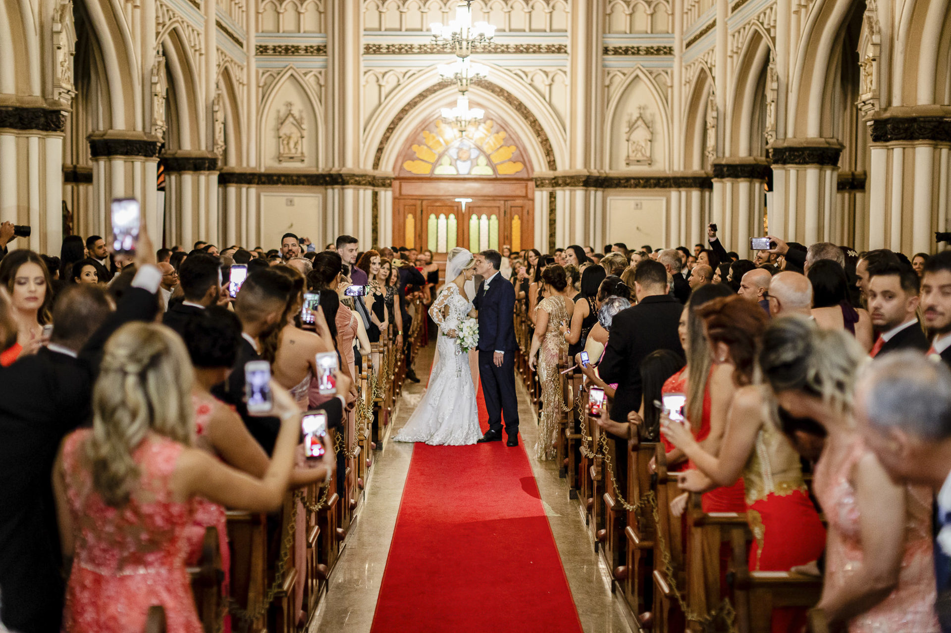 Casamento Igreja Basílica de Nossa Senhora de Lourdes BH Rafaela e Pedro Fotógrafo em Belo